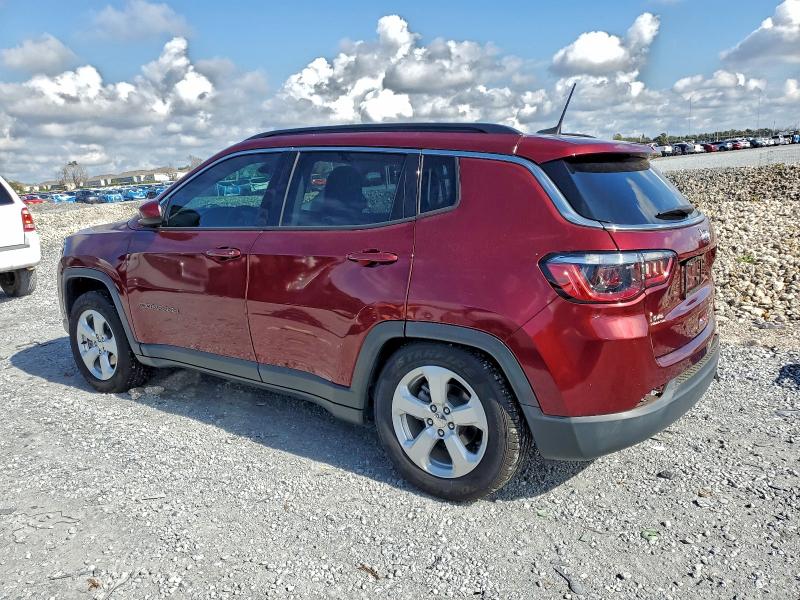 Фото 2 - JEEP COMPASS