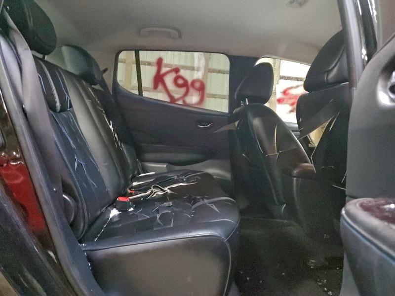 Фото 10 - NISSAN LEAF