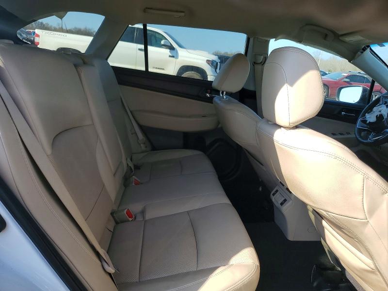 Фото 11 - SUBARU OUTBACK