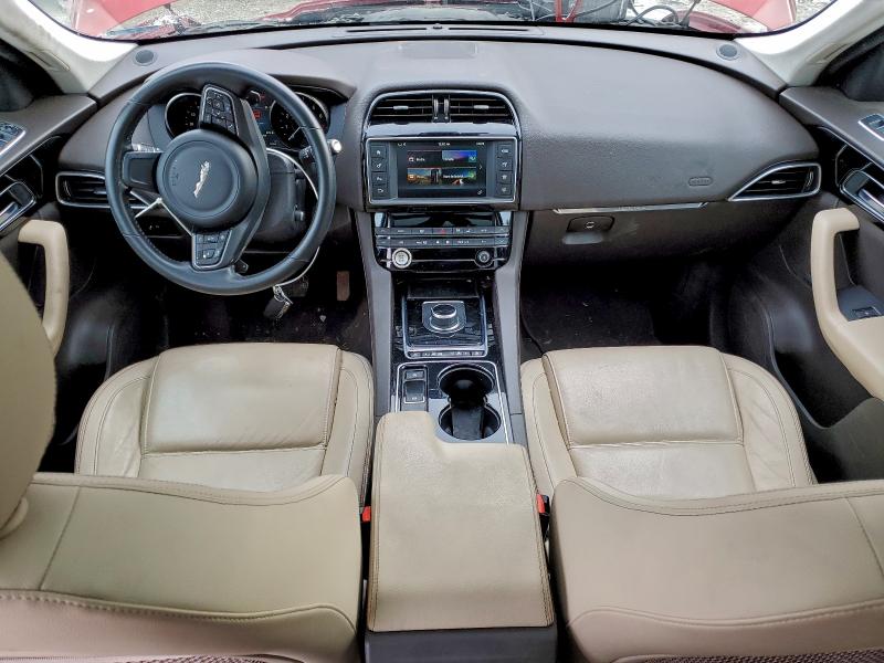 Фото 8 - JAGUAR F-PACE