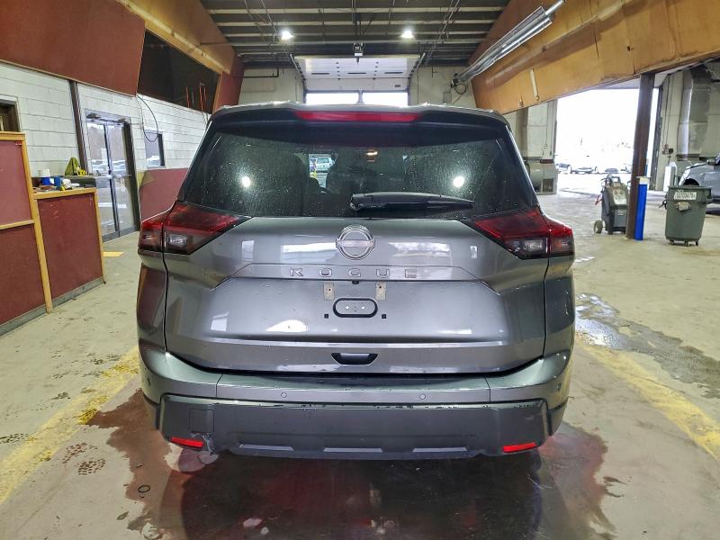 Фото 6 - NISSAN ROGUE