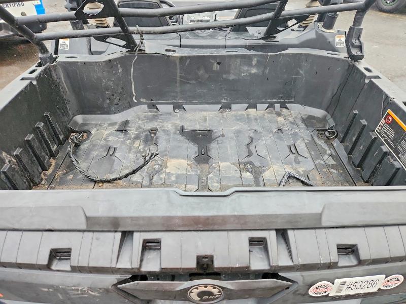 CAN-AM COMMANDER 2021