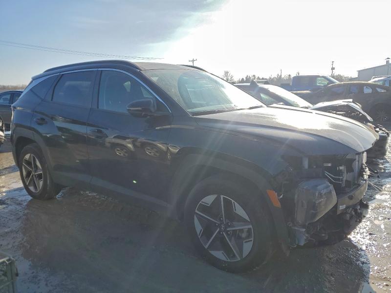 Фото 4 - HYUNDAI TUCSON