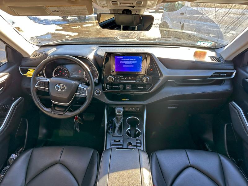 Фото 7 - TOYOTA HIGHLANDER