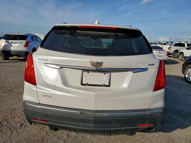 Фото 6 - CADILLAC XT5