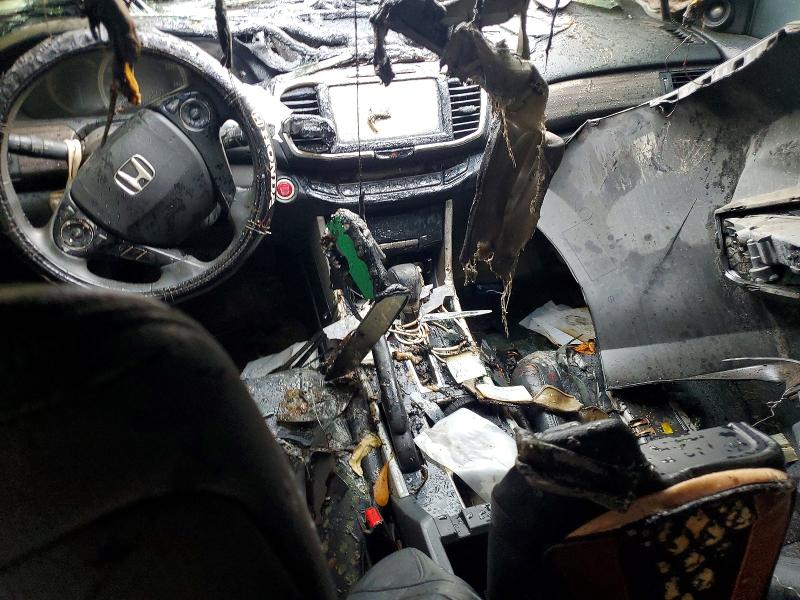 Фото 7 - HONDA ACCORD