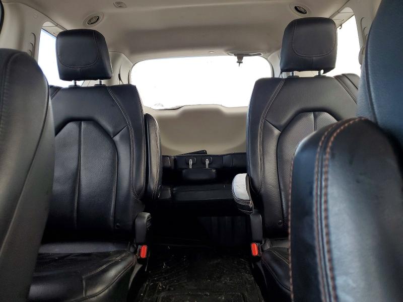 Фото 10 - CHRYSLER PACIFICA