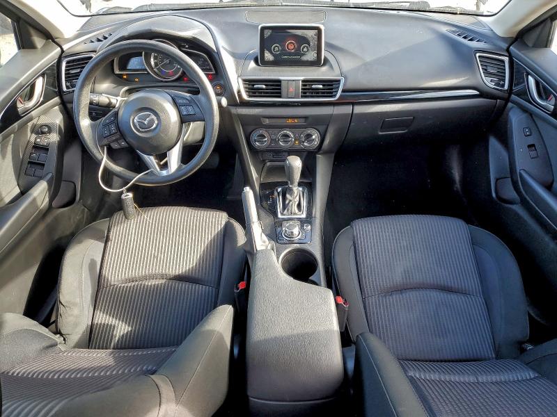 Фото 8 - MAZDA 3