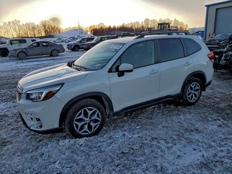 Фото 1 - SUBARU FORESTER