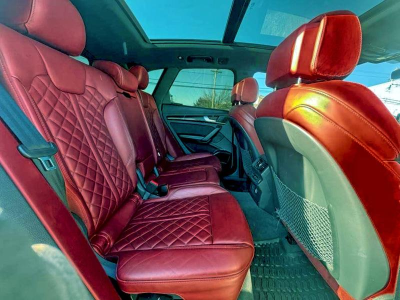 Фото 6 - AUDI SQ5