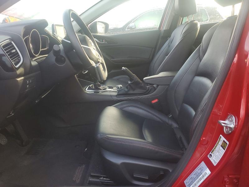 Фото 7 - MAZDA 3