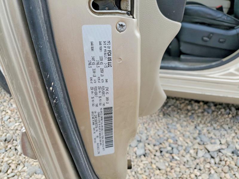 Фото 13 - CHRYSLER MINIVAN