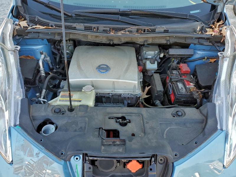 Фото 11 - NISSAN LEAF