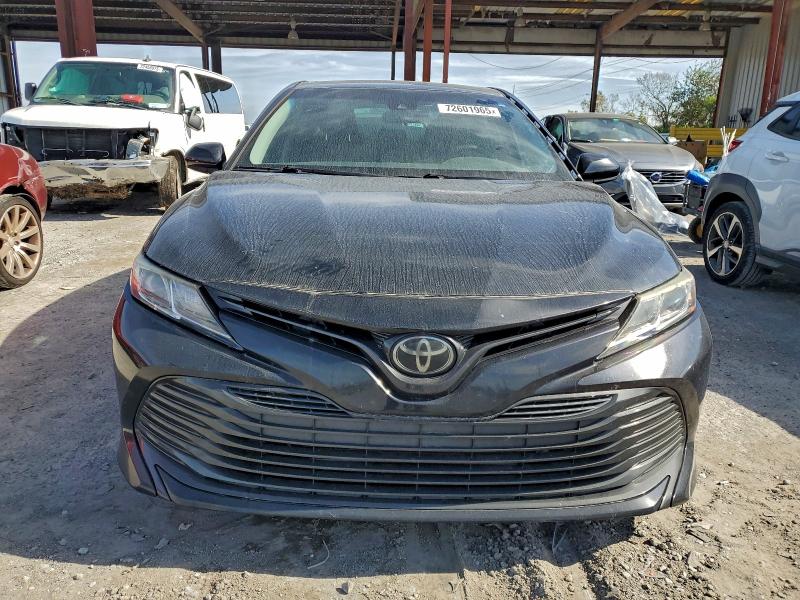 Фото 5 - TOYOTA CAMRY