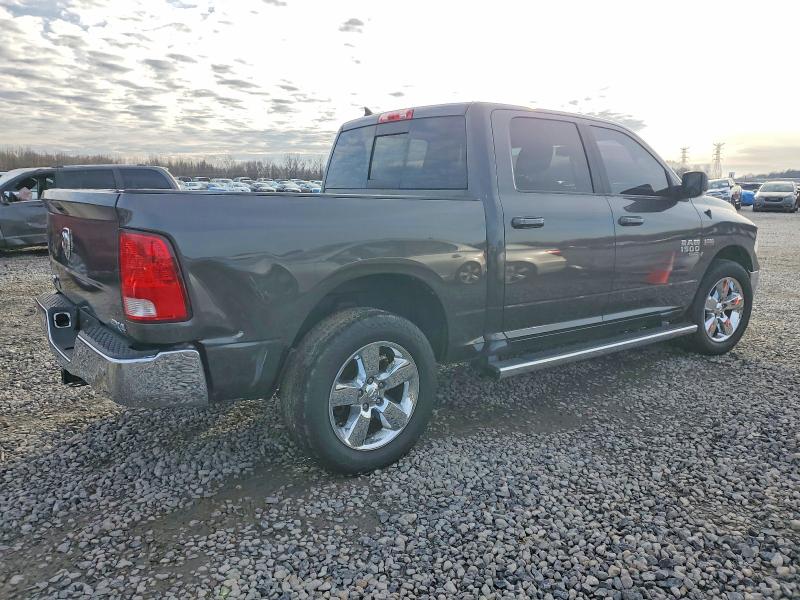 Фото 3 - RAM 1500