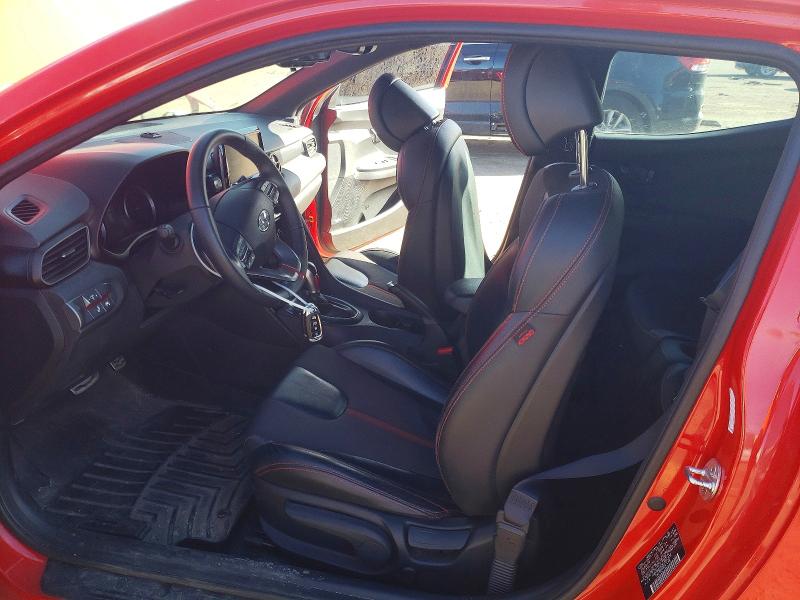 Фото 7 - HYUNDAI VELOSTER