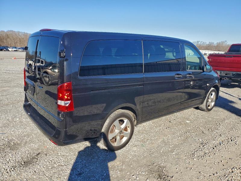 Фото 3 - MERCEDES-BENZ METRIS