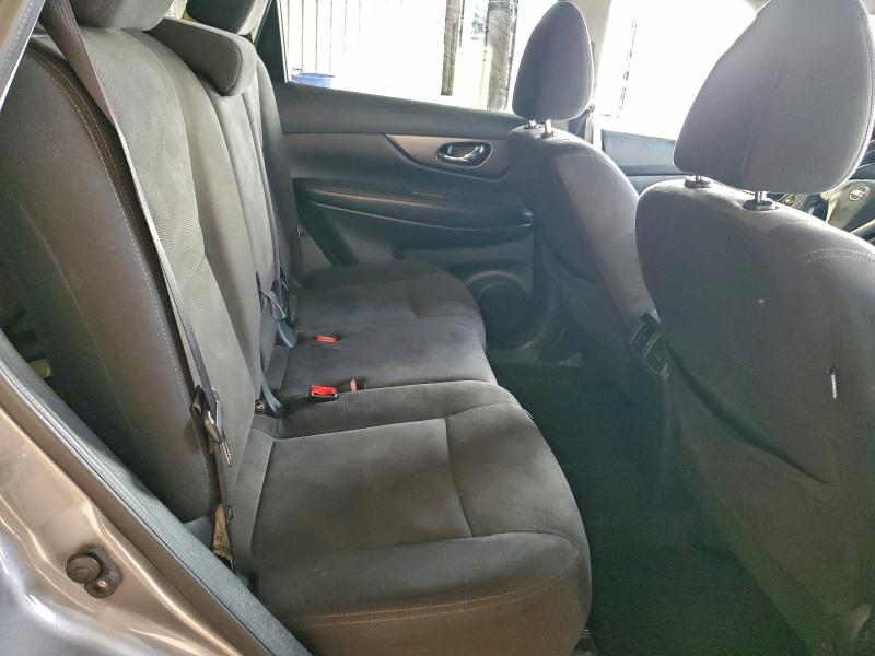 Фото 11 - NISSAN ROGUE