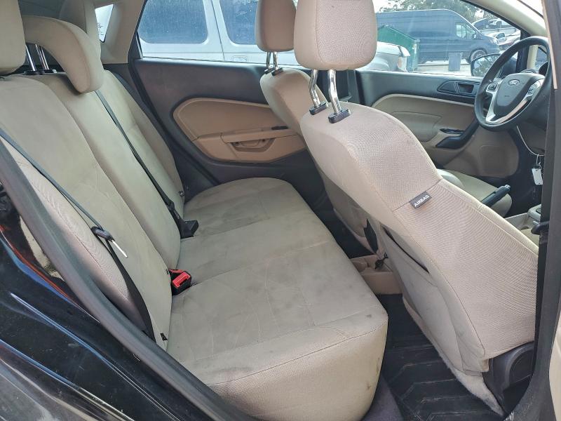 Фото 10 - FORD FIESTA