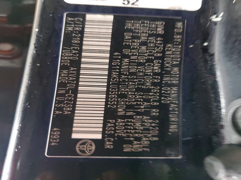 Фото 12 - TOYOTA CAMRY