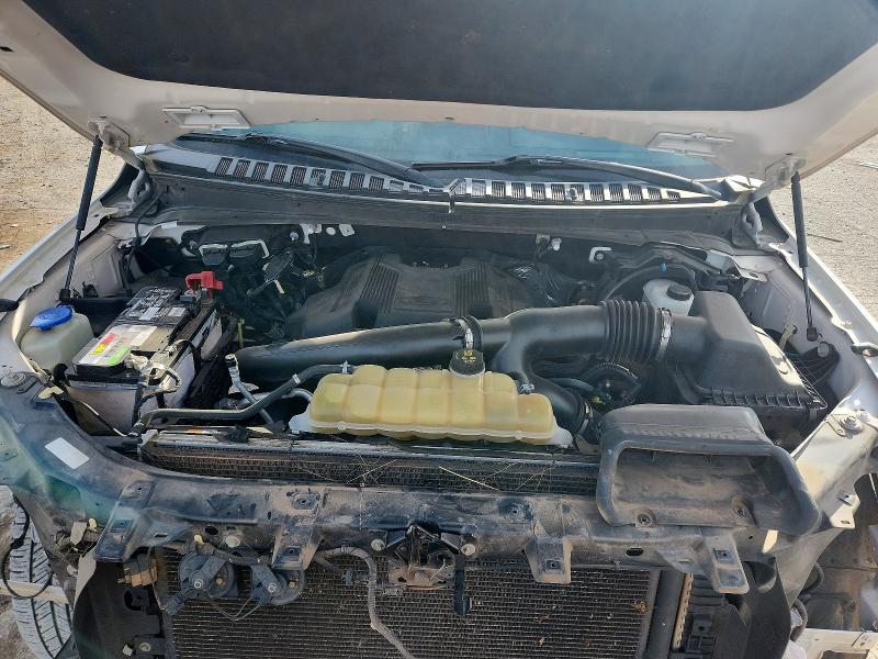 Фото 12 - FORD EXPEDITION