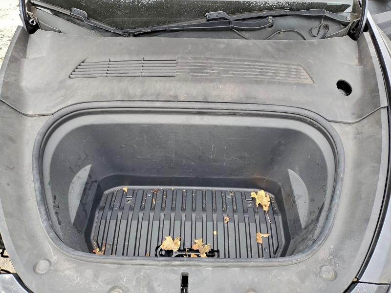 Фото 12 - TESLA MODEL Y