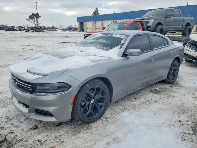 Фото 1 - DODGE CHARGER