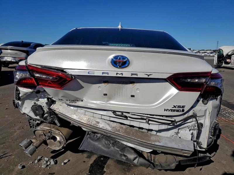 Фото 6 - TOYOTA CAMRY