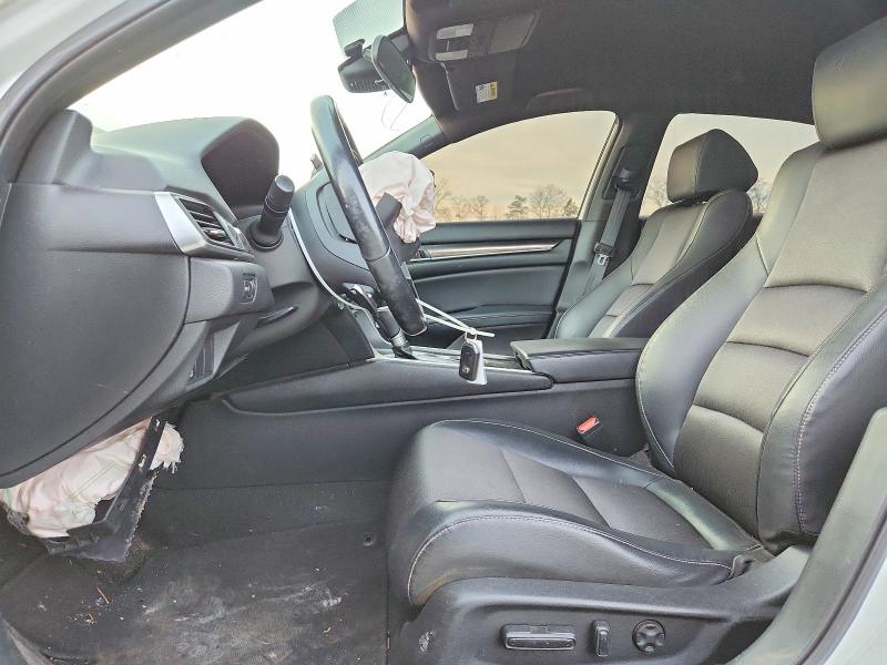 Фото 7 - HONDA ACCORD