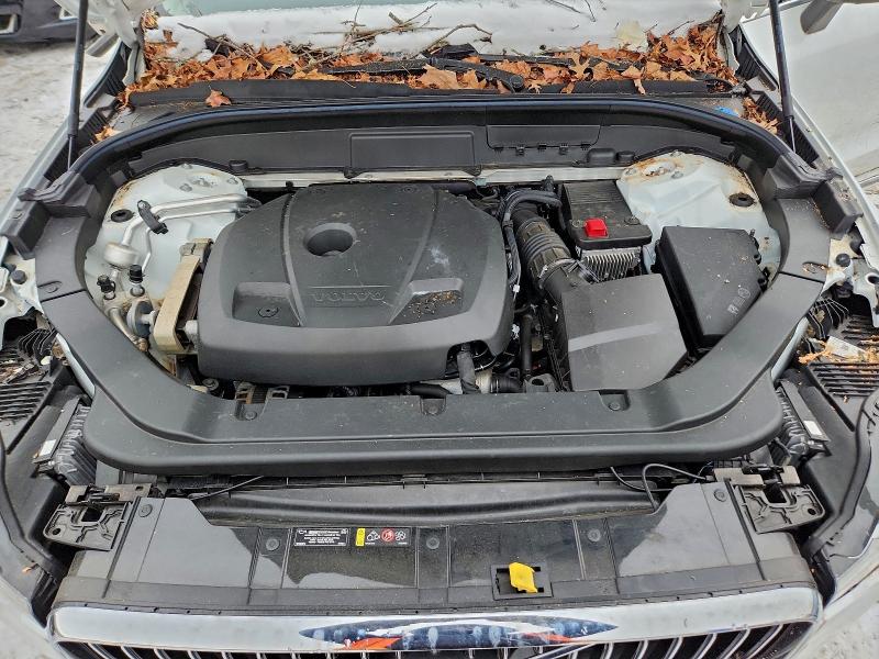 Фото 12 - VOLVO XC60