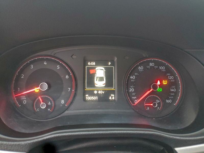 Фото 9 - VOLKSWAGEN PASSAT