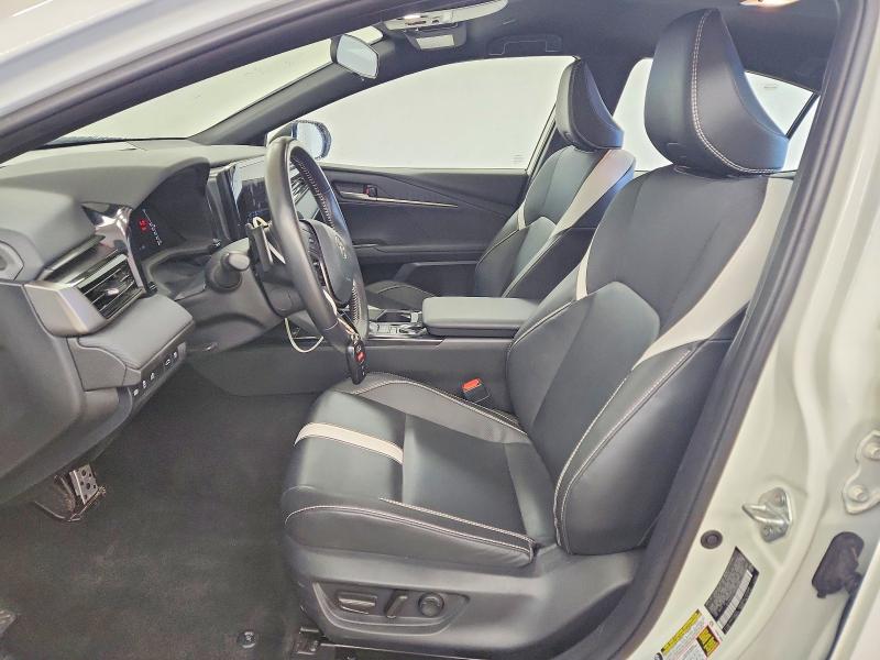 Фото 7 - TOYOTA CAMRY