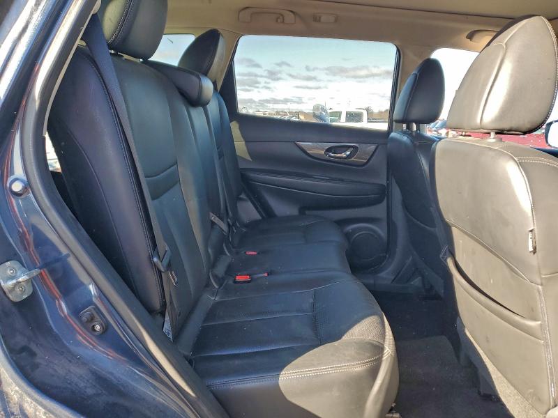 Фото 11 - NISSAN ROGUE