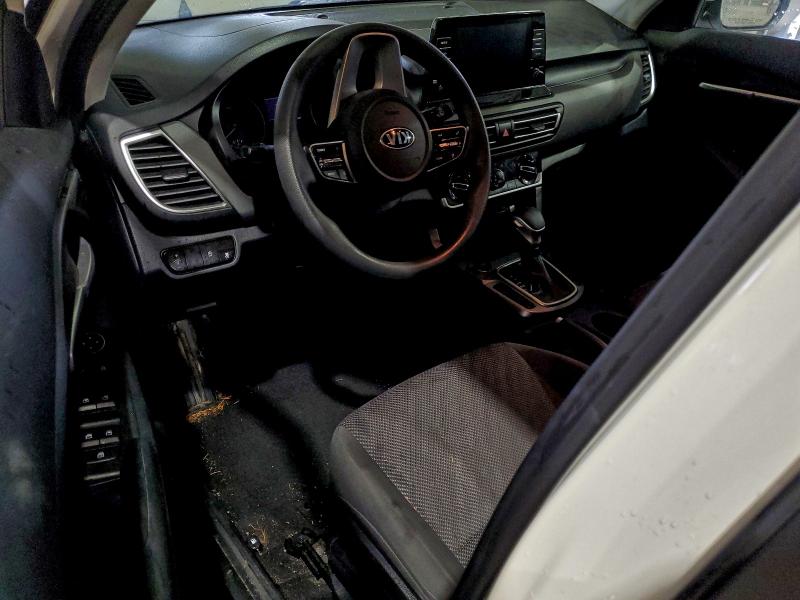 Фото 8 - KIA SELTOS