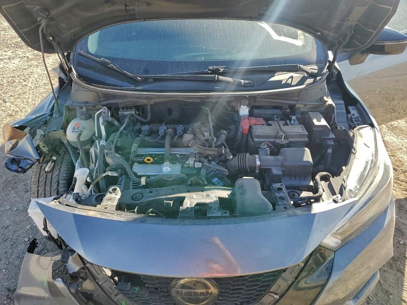 Фото 11 - NISSAN VERSA