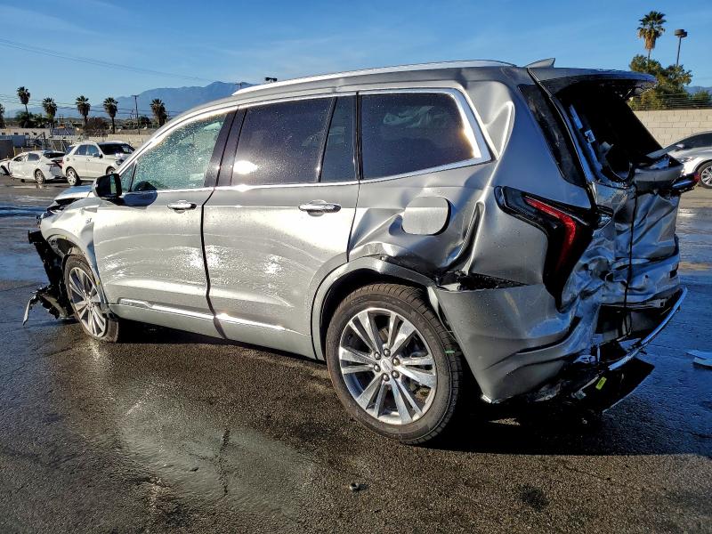 Фото 2 - CADILLAC XT6