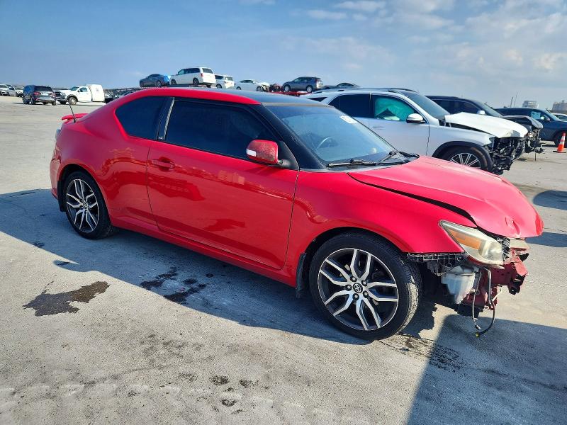 Фото 4 - TOYOTA SCION