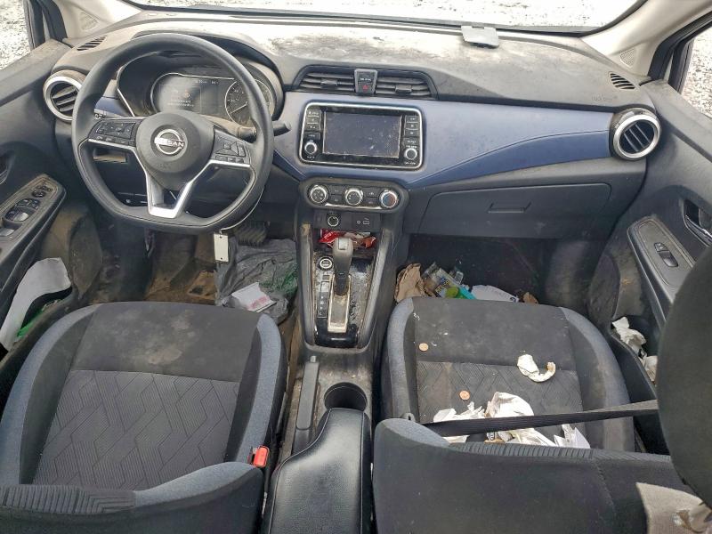 Фото 8 - NISSAN VERSA