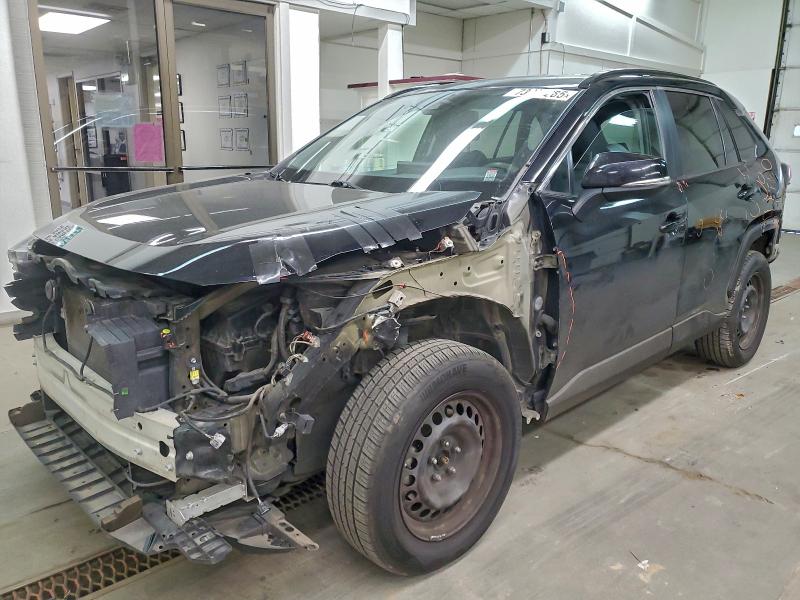 Фото 1 - TOYOTA RAV4