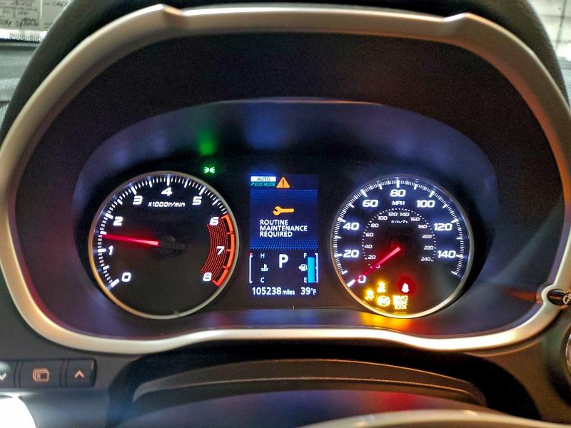 Фото 9 - MITSUBISHI ECLIPSE