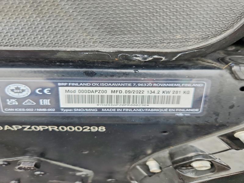 Фото 10 - SKI-DOO SNOWMOBILE