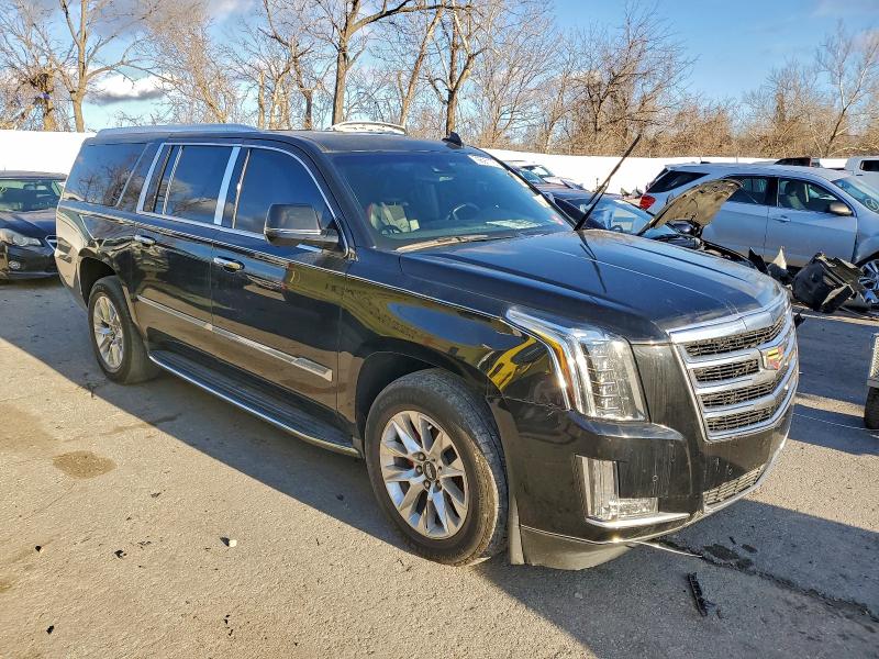 Фото 4 - CADILLAC ESCALADE