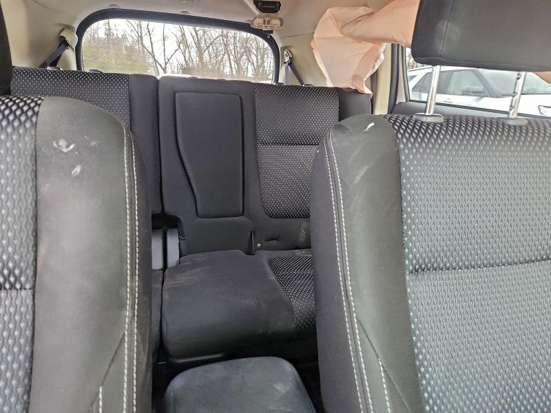 Фото 10 - MITSUBISHI OUTLANDER