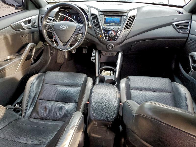 Фото 8 - HYUNDAI VELOSTER