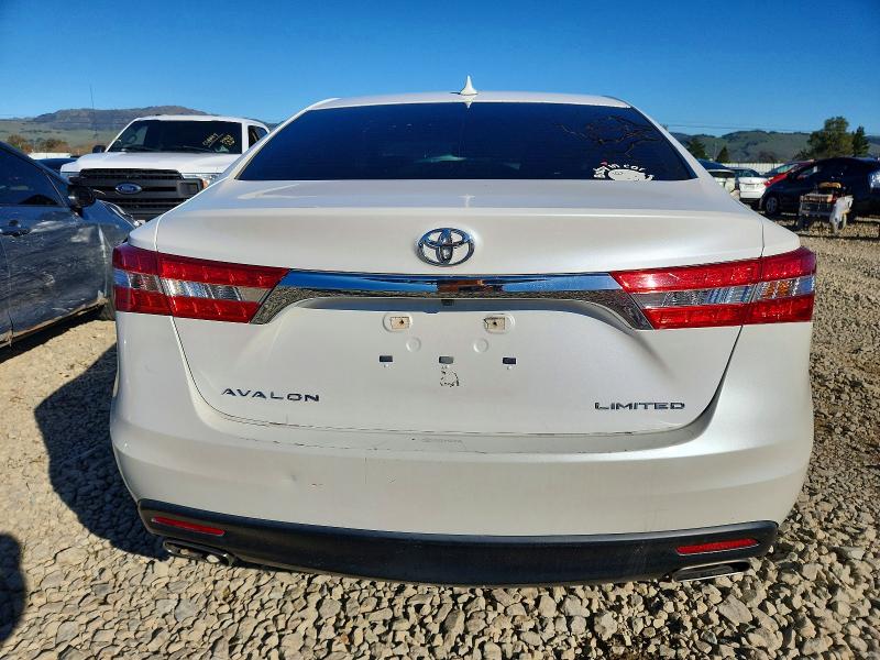 Фото 6 - TOYOTA AVALON