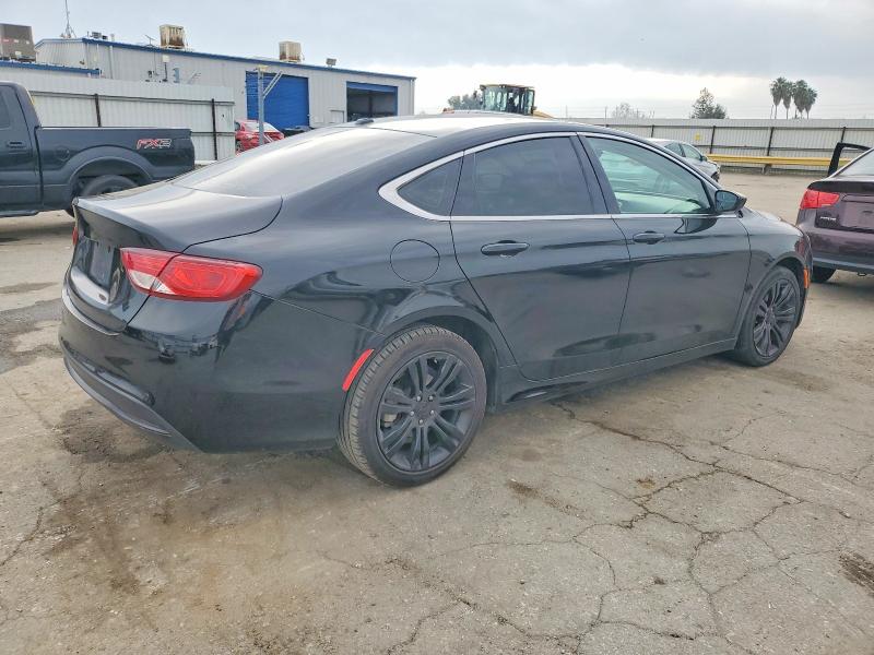 Фото 3 - CHRYSLER 200