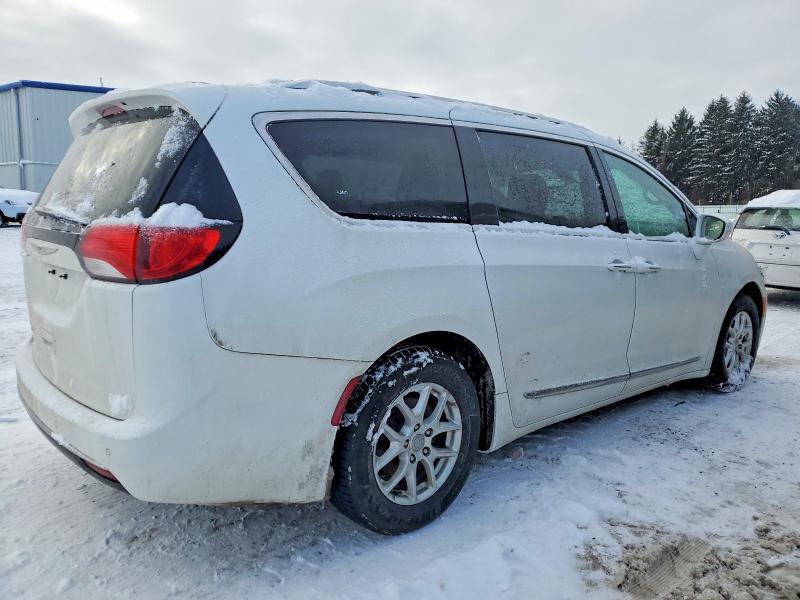Фото 3 - CHRYSLER PACIFICA