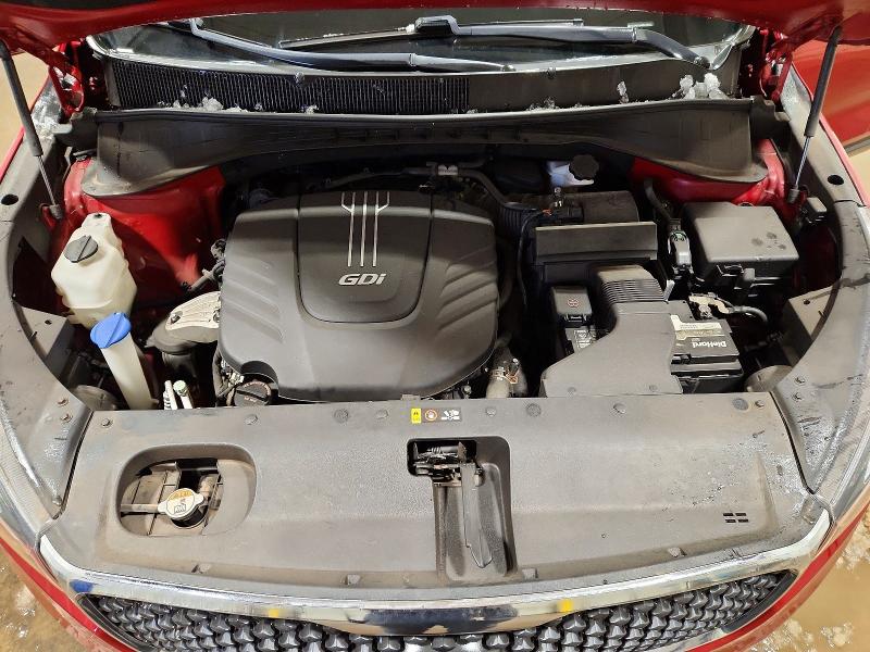 Фото 12 - KIA SORENTO