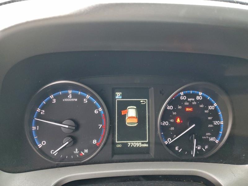 Фото 9 - TOYOTA RAV4