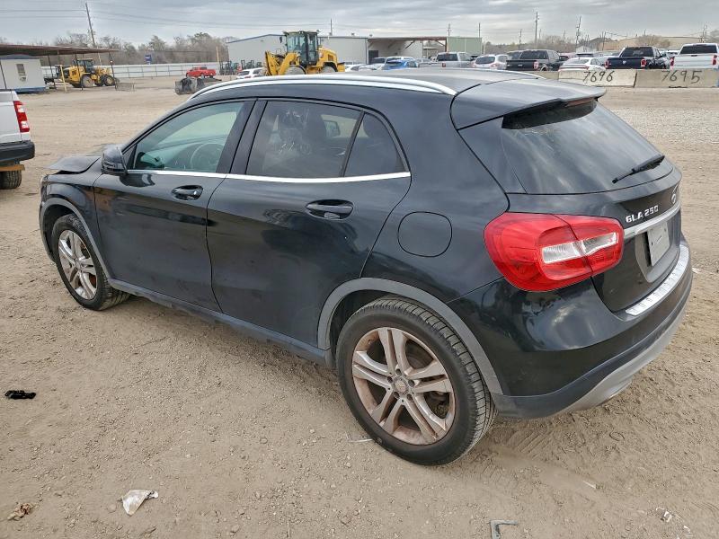 Фото 2 - MERCEDES-BENZ GLA-CLASS